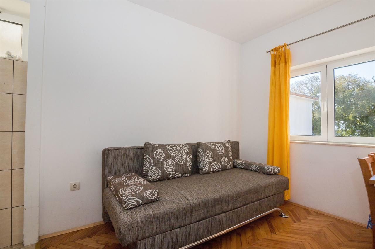 Apartments Antonija Drvenik  Buitenkant foto